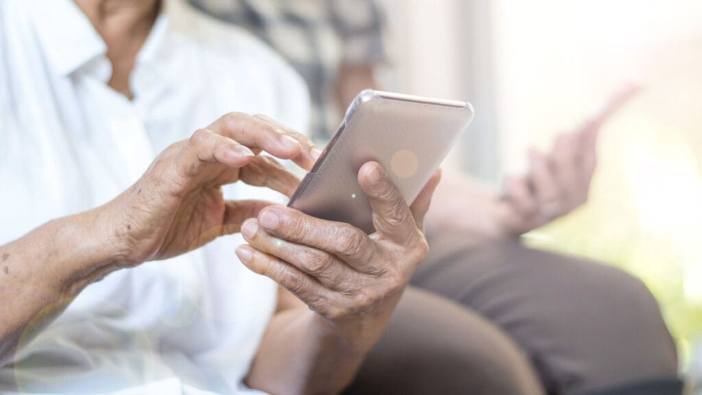 playing mobile games for seniors