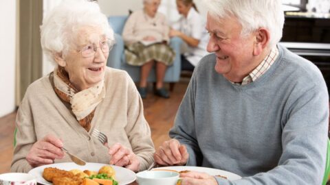 5 Differences Between Independent and Assisted Living
